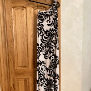 One shoulder dress